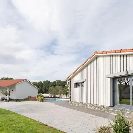 Casa Ferrenas Melide
