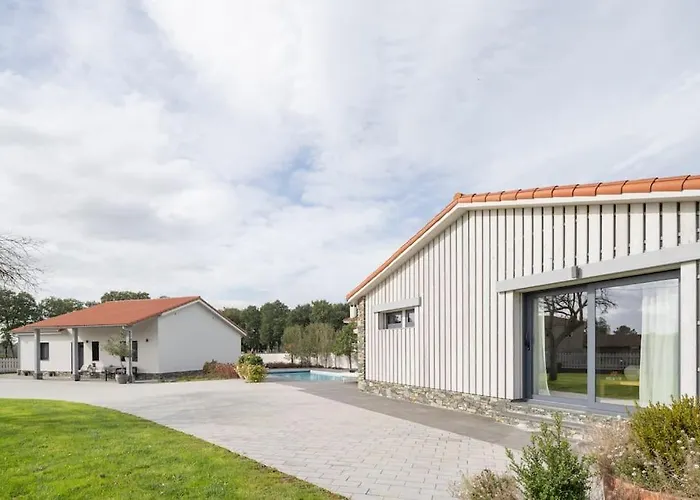 Casa Ferrenas Melide