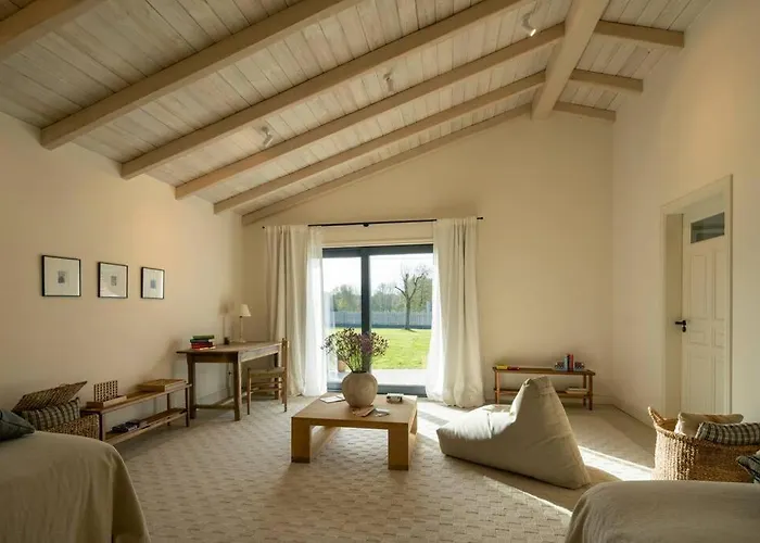 Casa Ferrenas